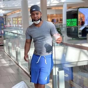 Meet your Posher, Jared